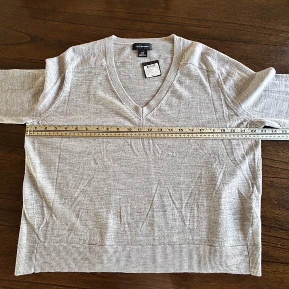 Club Monaco Zaydie 100% wool v-neck colour block sleeves sweater size L - Picture 9 of 12